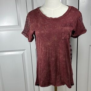 Gimmicks by BKE Burgundy Mixed Media High Low Burnout Tee